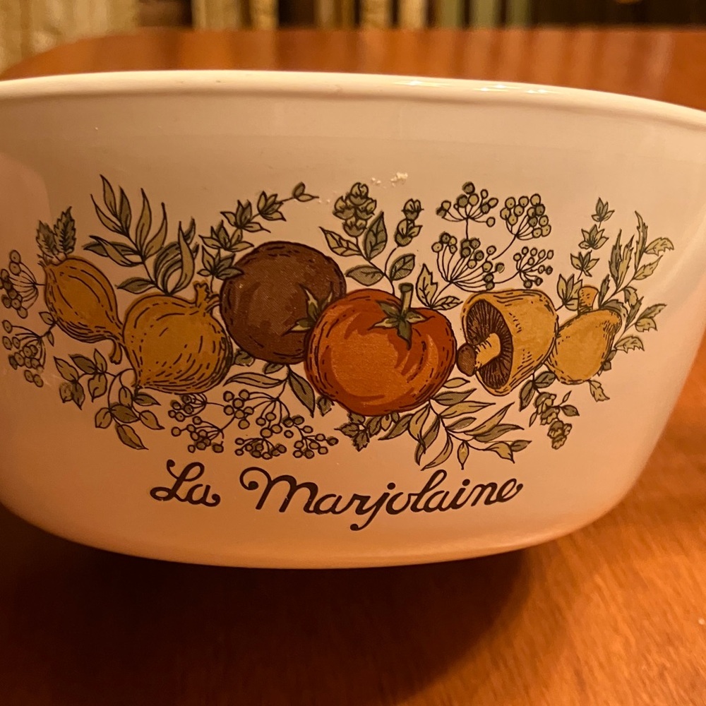 Corningware vintage Spice of Life mushroom handled veggie small 6” saucepan